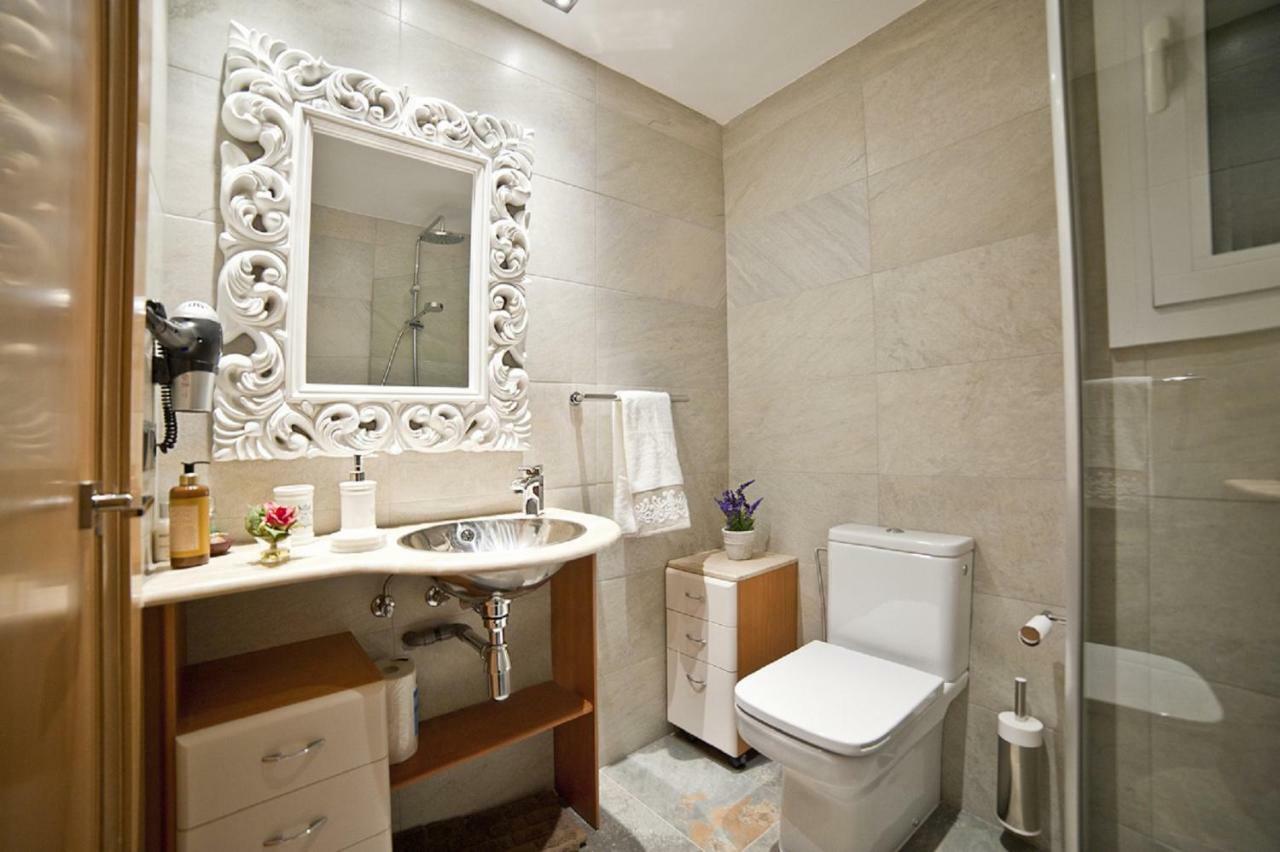 Tendency Sagrada Familia Deluxe Barcelona Ngoại thất bức ảnh